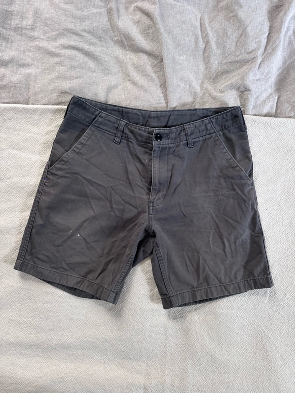 Patagonia Size 32 Grey Shorts